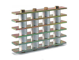 Magnet grids for hoppers